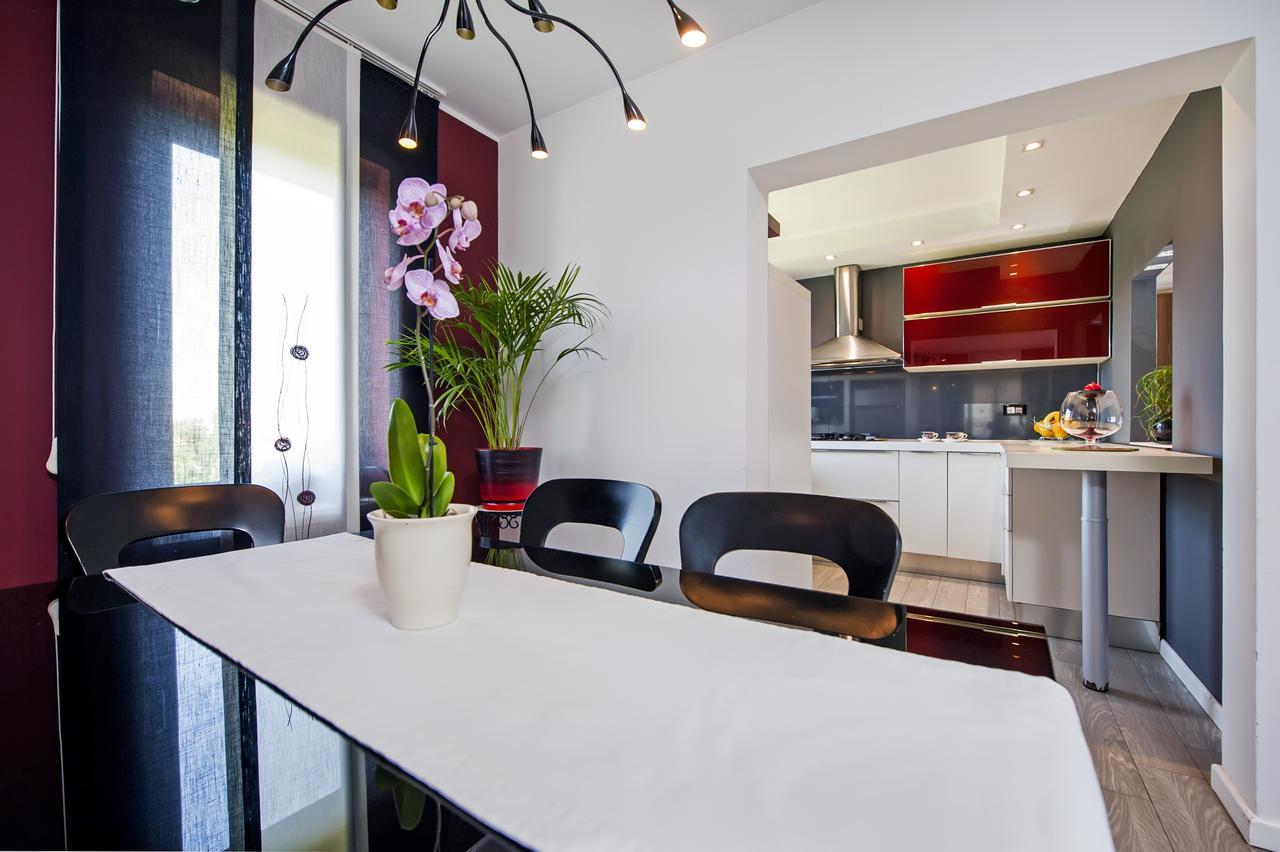 Cerin Apartment ロヴィニ エクステリア 写真